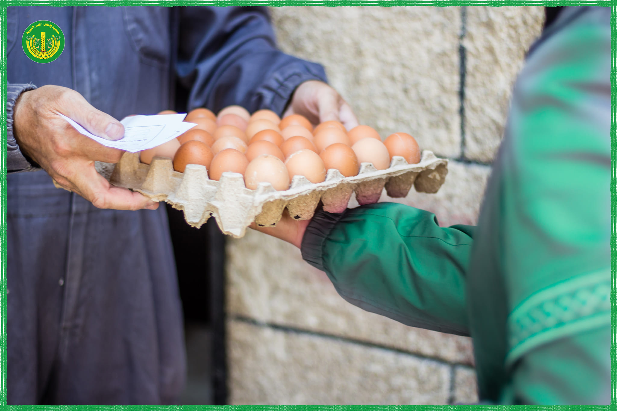 توزيع المساعدات المالية والعينية للشهر السادس